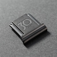 メタルホットシューカバー GK-1 (30th) | RICOH GR30周年記念モデル