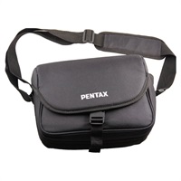 PENTAXロゴ入りカメラバッグ