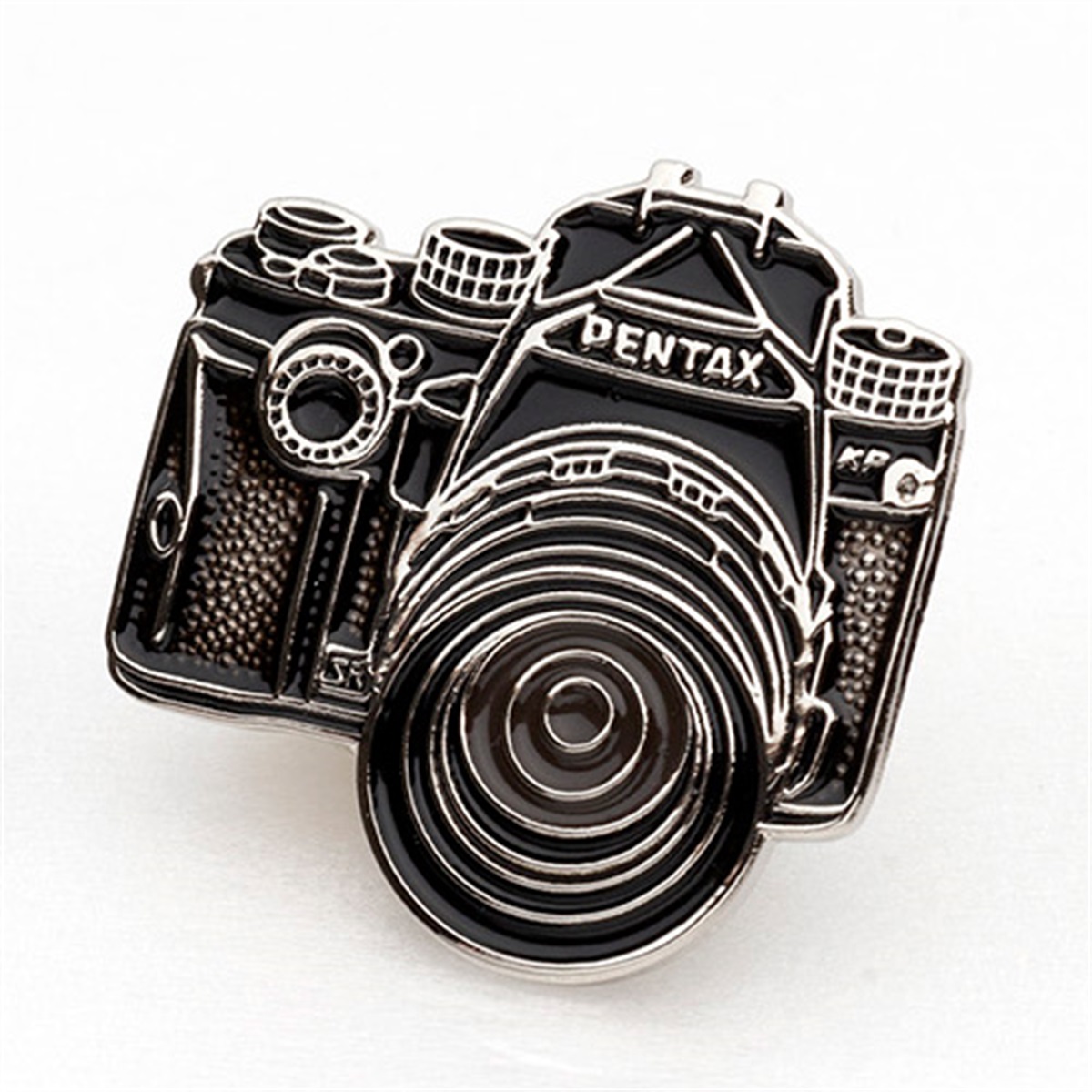 ピンバッジ PENTAX KP