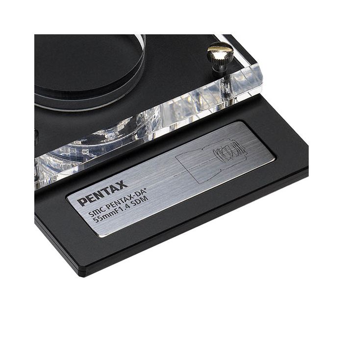 Featured02「HD PENTAX-DA FISH-EYE10-17mmF3.5-4.5ED」 | About